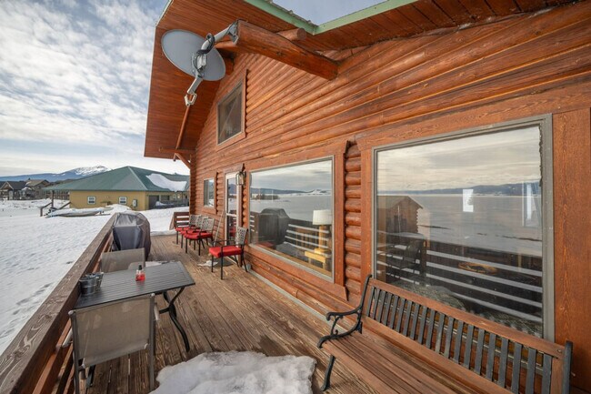 Building Photo - 5406 Henrys Lake Rd