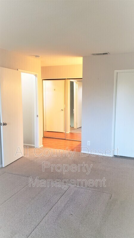 Building Photo - 69585 Heather Way