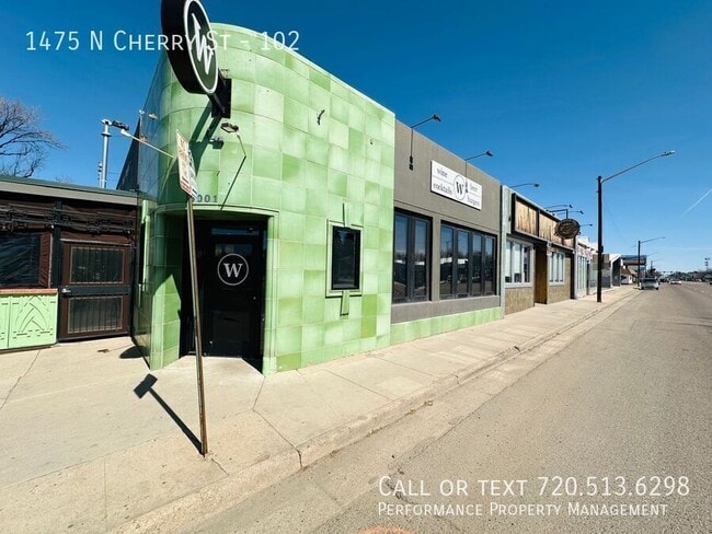 Building Photo - 1475 N Cherry St
