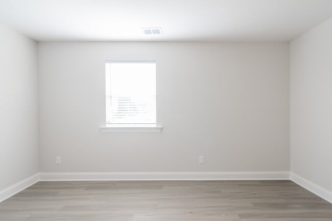 Building Photo - 3636 Trull St