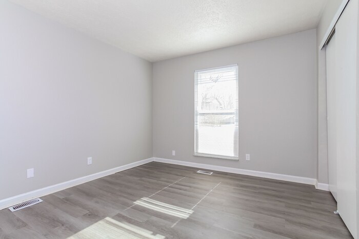 Building Photo - 1730 Calumet Way