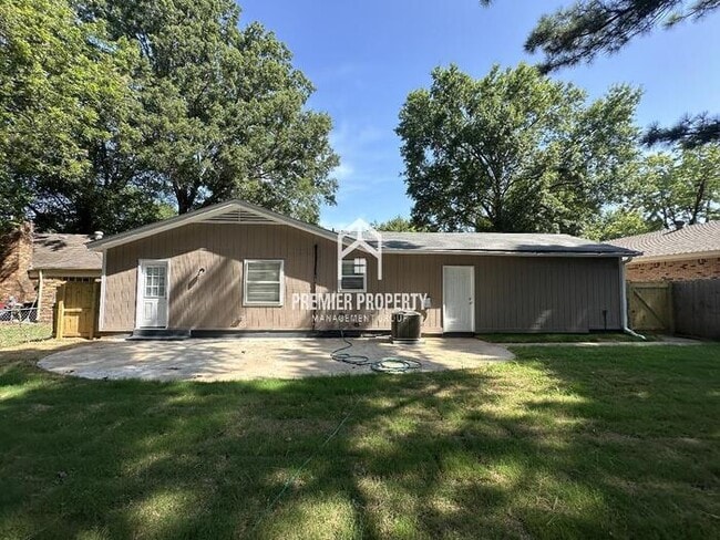Building Photo - 6529 Mill Creek Rd