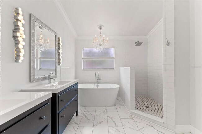 Building Photo - 9307 Poplar Creek Ct