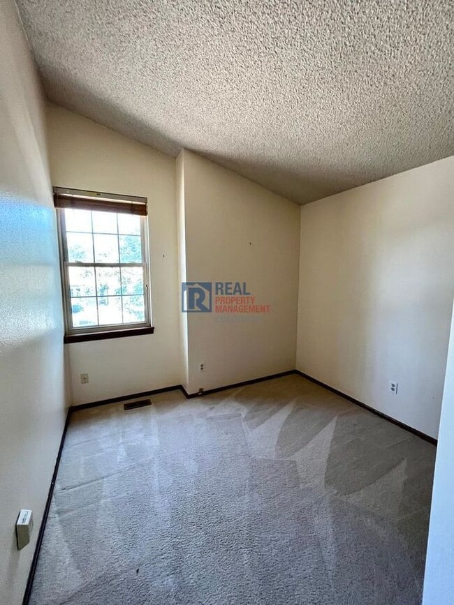 Building Photo - 6537 Coors St