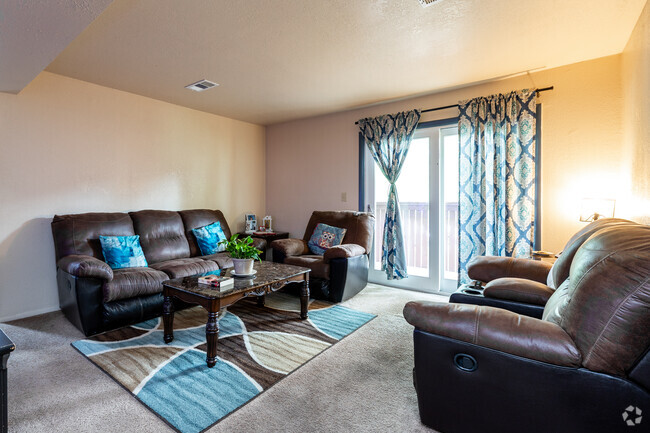 Interior Photo - Bryant Manor