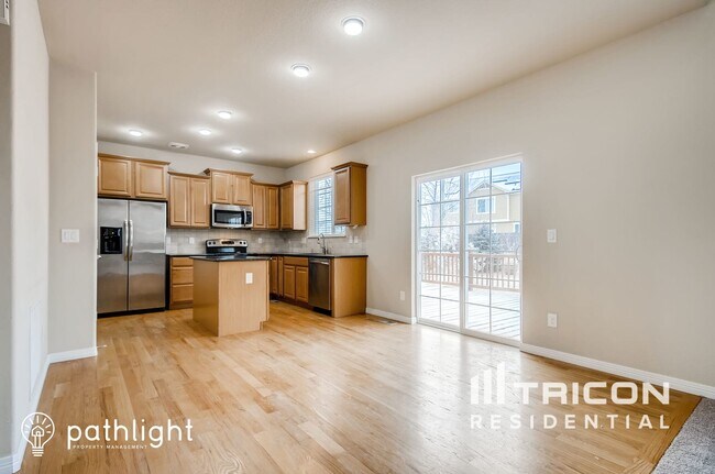 Building Photo - 161 N Newbern Way