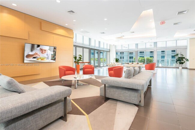 Building Photo - 79 SW 12th St