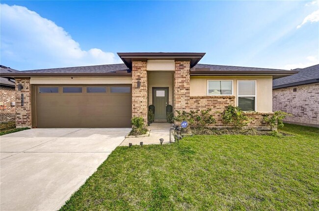 Building Photo - 29919 Reagans Rnch Dr