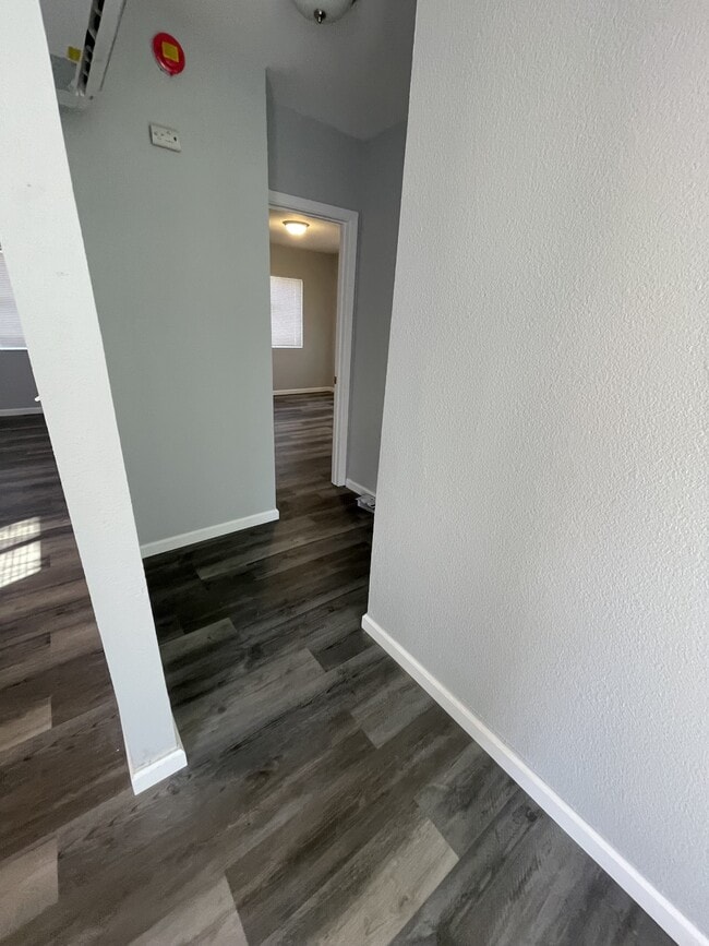 Building Photo - 1311 Lemon St