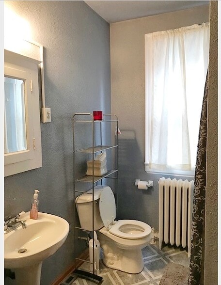 Building Photo - 2956 N Prospect Ave