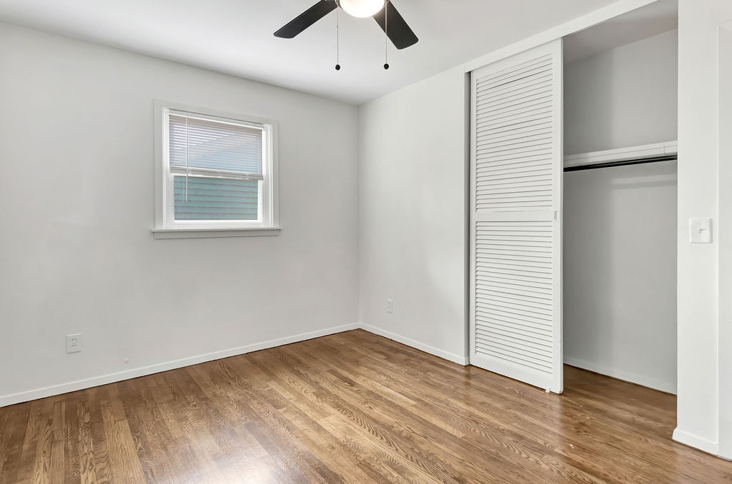Building Photo - 5946 Sunridge Dr