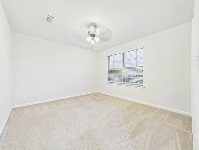 Building Photo - 7274 Waterwheel St SW