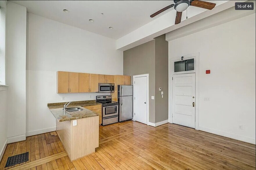 Building Photo - 141 E Wythe St