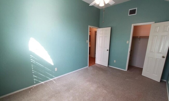 Fourth bedroom 1 - 3312 Silk Oak Dr