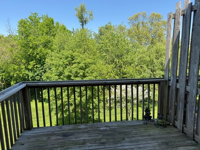 Building Photo - Beautiful 3-Bedroom Home in Penn Manor School District - Finished basement!