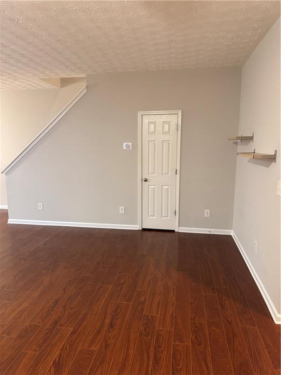 Building Photo - 228 Ridge Mill Dr