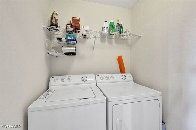 Building Photo - 9820 Giaveno Cir