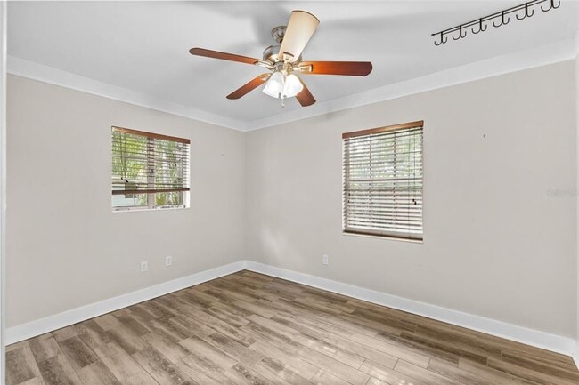 Building Photo - 4009 W San Rafael St