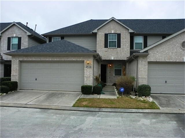 Building Photo - 2926 Meadowglen Crest
