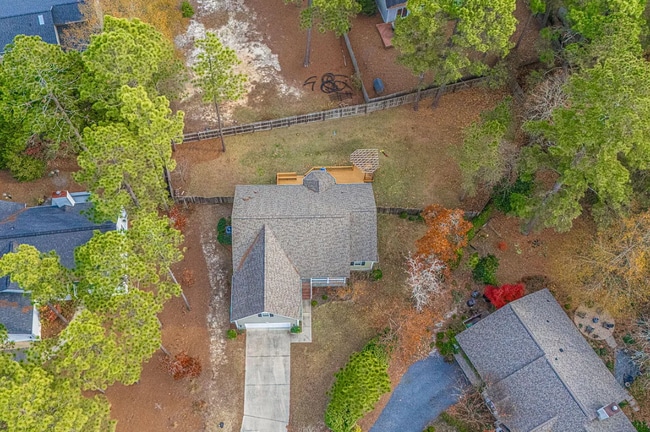 Building Photo - 2 Sawmill Ct