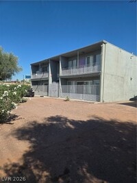 Building Photo - 1388 E Desert Inn Rd