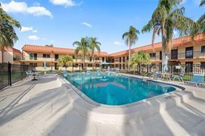 Building Photo - 10365 Paradise Blvd