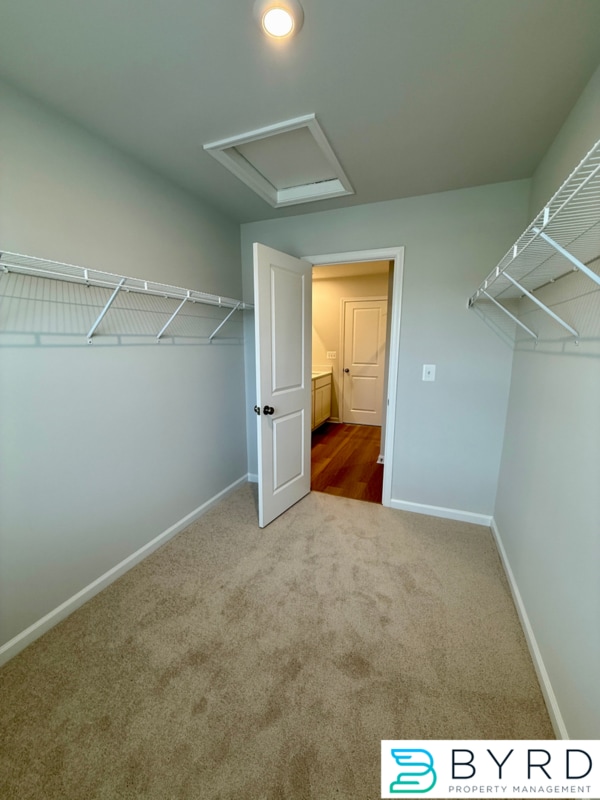 Building Photo - 316 Wilson Crk Dr