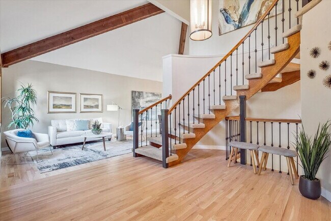 Building Photo - 8056 S Krameria Way