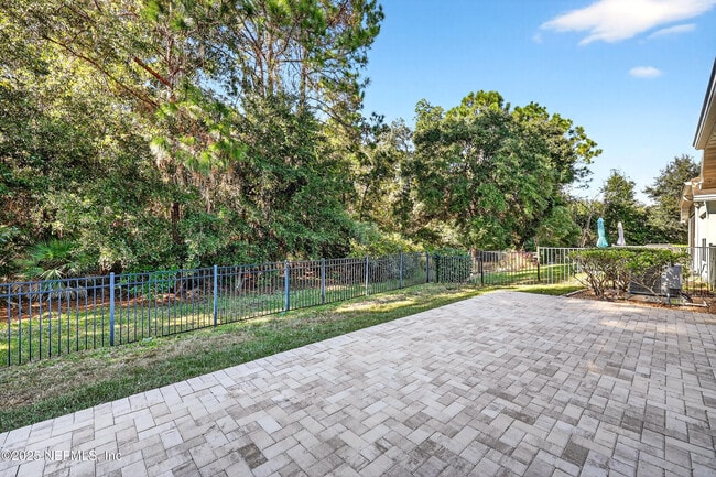 Building Photo - 9080 Sweet Tree Trail