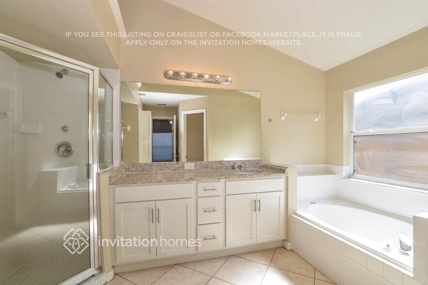 Building Photo - 13318 Meadowlark Ln