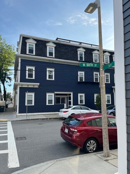 Building Photo - 248 E St