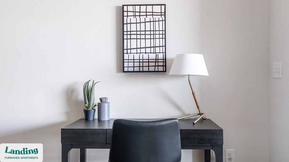 Building Photo - 825 Usener St