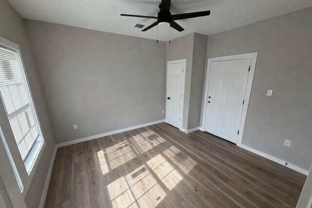 Building Photo - 1422 W Willis St