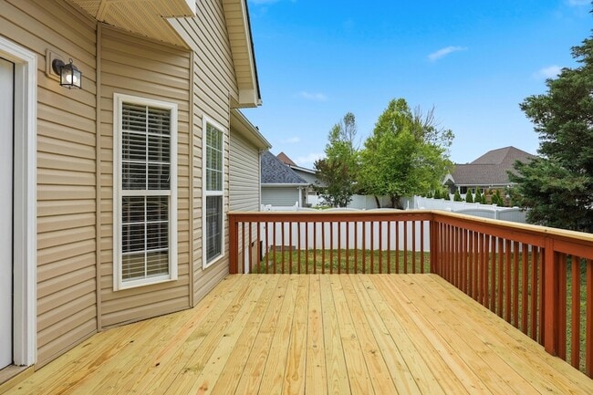 Building Photo - 9186 Belleau Ridge Dr
