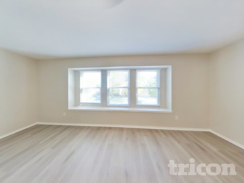 Building Photo - 9101 Wagon Trail