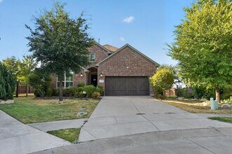Building Photo - 7220 Notre Dame Dr