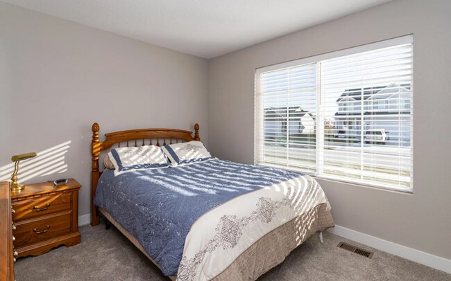 Building Photo - 508 Wicker Dr.