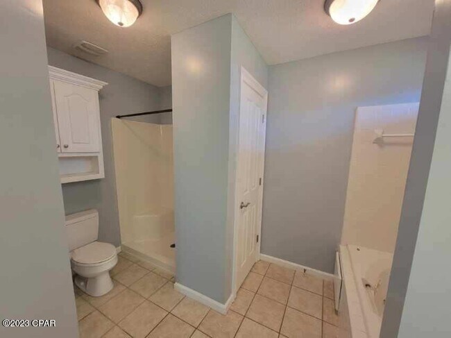 Building Photo - 4806 McCall Ln