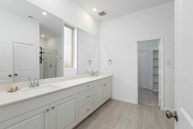 Building Photo - 4224 Waterlily Spg Wy