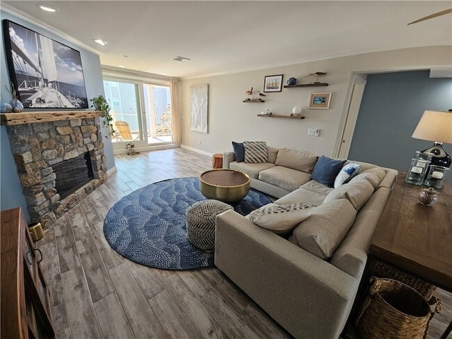 Building Photo - 31 Coddington St