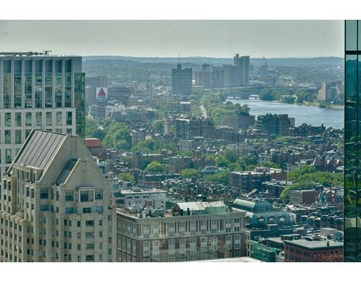 Building Photo - 400 Stuart St