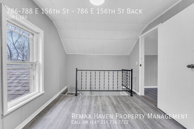 Building Photo - 786-788 E 156th St-786 E 156th St Back