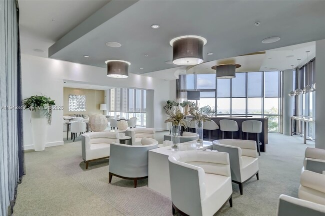 Building Photo - 1 N Ocean Blvd