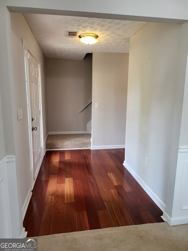Building Photo - 1118 Kailie Dr