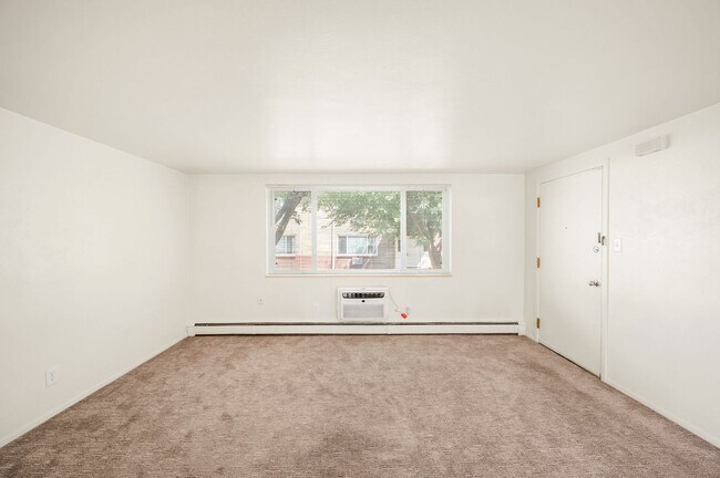 Building Photo - 10458 W 8th Ave
