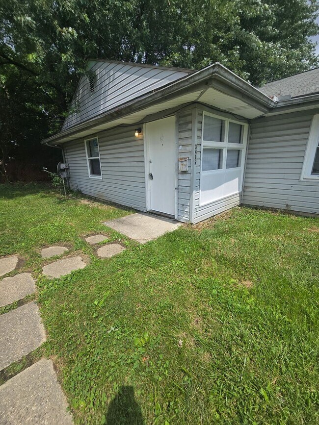Building Photo - 3419-3421-3421 Gerbert Rd