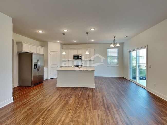 Building Photo - 1078 Castor Dr