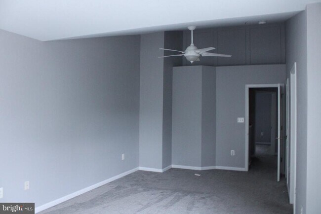 Building Photo - 222 Mary Jane Ln