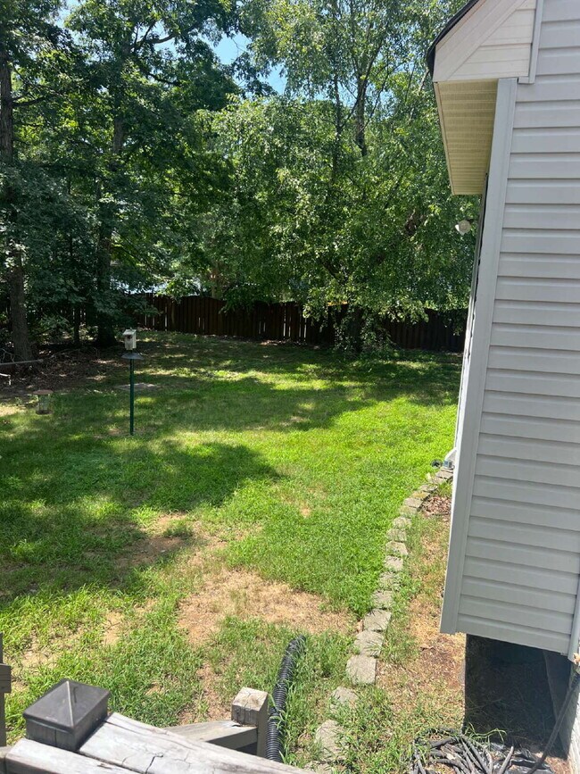 Building Photo - Spacious Colonial Home for Rent in Chancel...