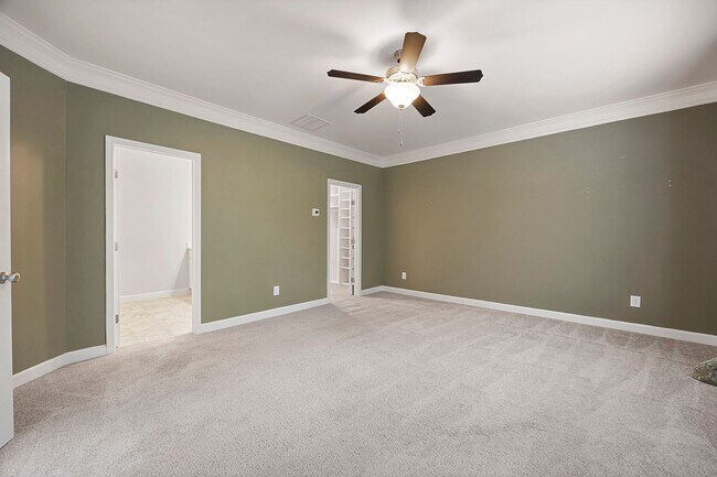 Building Photo - Stunning & Spacious Downtown Kennesaw Townhome 3 Bed 3.5 Bath w/2 Car Garage!